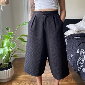 Native Youth Textured Cropped Wide-Leg Trousers